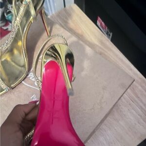 Only wore once to prom